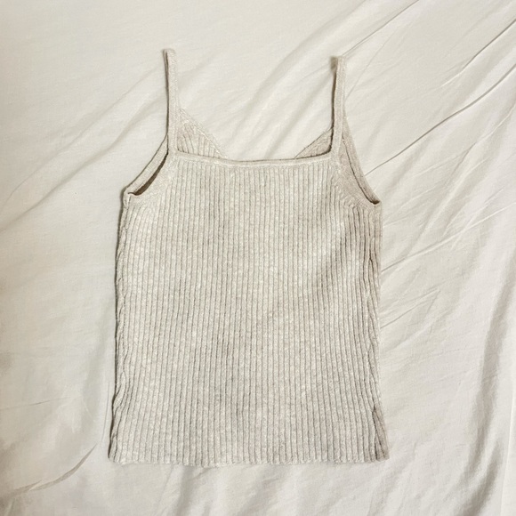 Cream knit lace up cami top🧚🏻‍♀️ - Picture 2 of 2